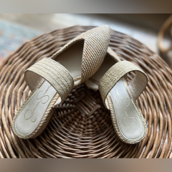 Jessica Simpson Lujane raffia slip on sandals - Picture 2 of 8